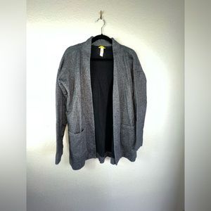 Women’s Lolë Sweatshirt Cardigan Gray Size Medium 738
